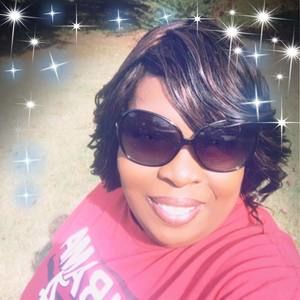 Meet your Posher, Vickie